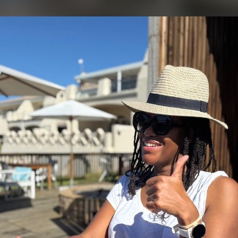 Portrait of Sisanda Komna, Oracle EBS Application DB Support at APPSolve Group