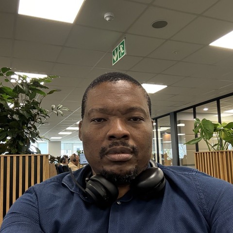 Portrait of Tshepho Thobejane, Principal Consultant, Oracle Technology at APPSolve Group